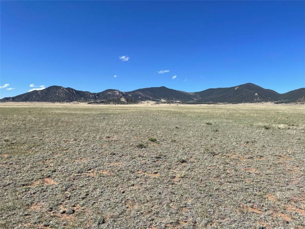 8127 Routt RD, H A R T S E L, CO 80449