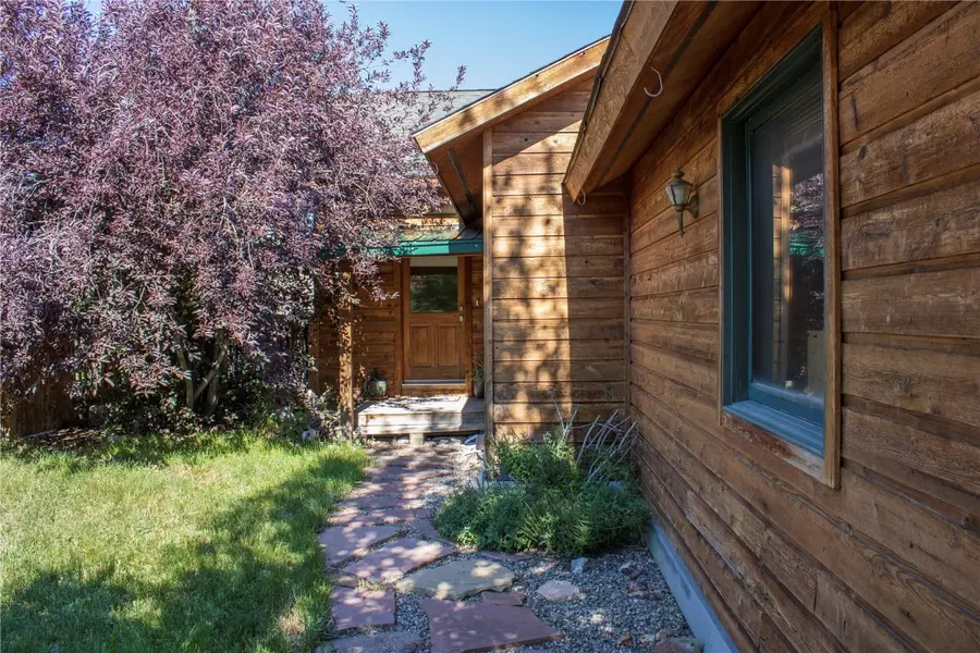 165 County Road 101, K R E M M L I N G, CO 80498