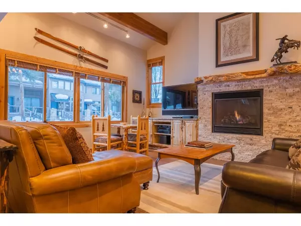 505 Village RD #20, B R E C K E N R I D G E, CO 80424