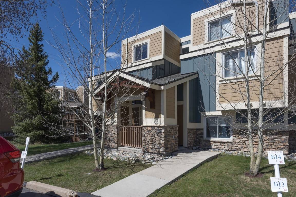 108 Summit DR #B15, D I L L O N, CO 80435