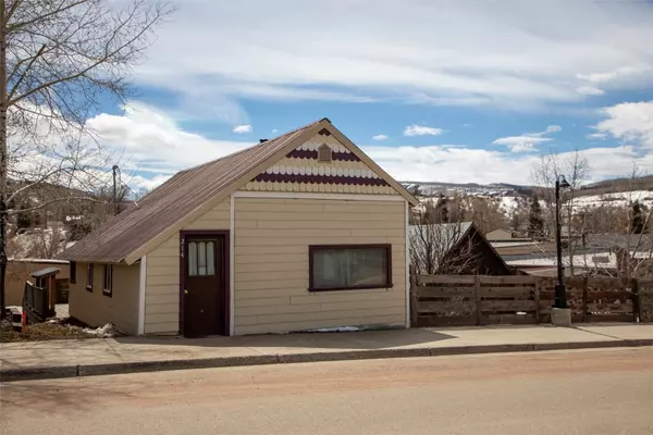 214 E Main ST, Oak  Creek, CO 80467