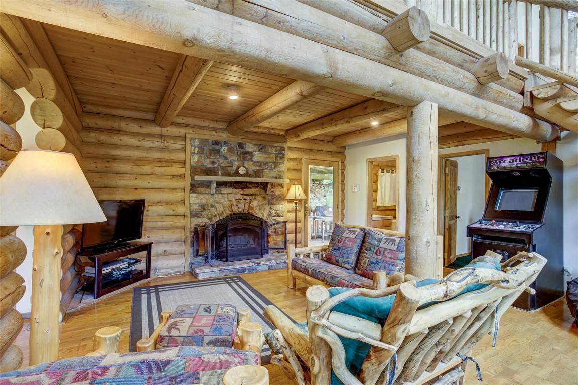 Breckenridge, CO 80424,963 Range RD