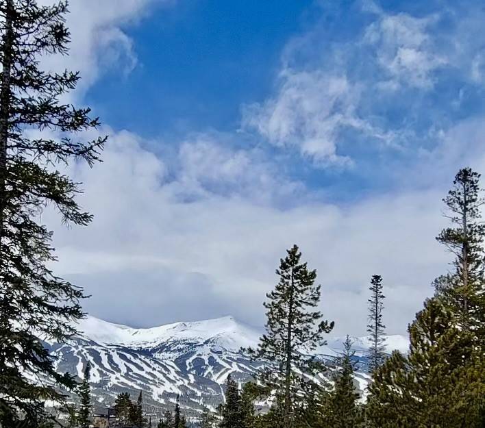 Breckenridge, CO 80424,515 Miners View RD
