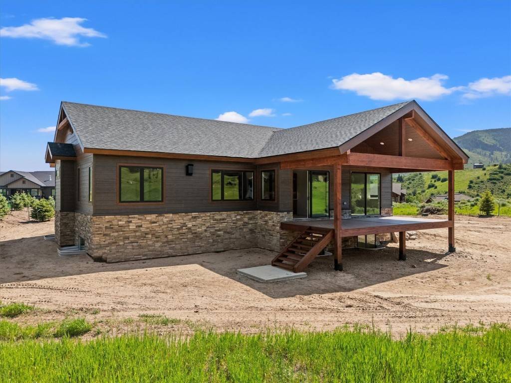 Oak  Creek, CO 80467,30350 Hostler DR
