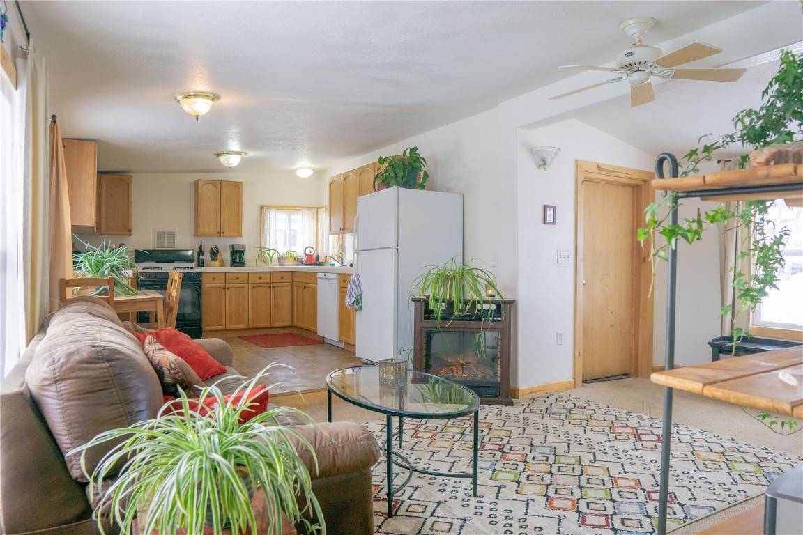Steamboat  Springs, CO 80487,2900 W Acres DR #52
