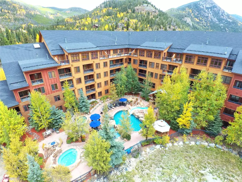 Dillon, CO 80435,53 Hunki Dori CT #8890