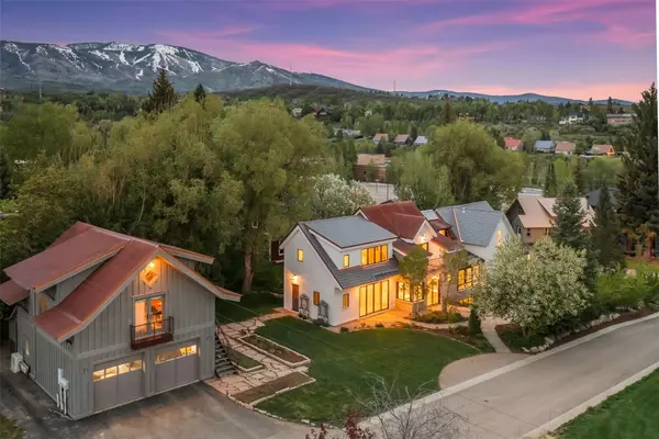 Steamboat  Springs, CO 80487,24 Maple ST