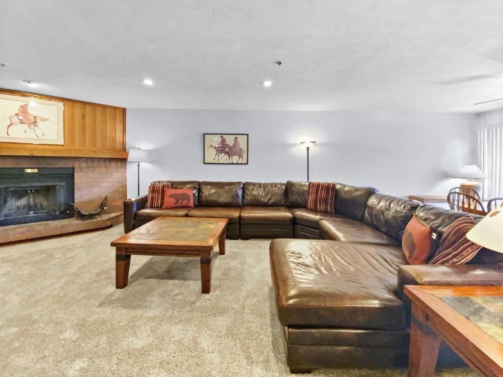 Breckenridge, CO 80424,305 S Park AVE #402