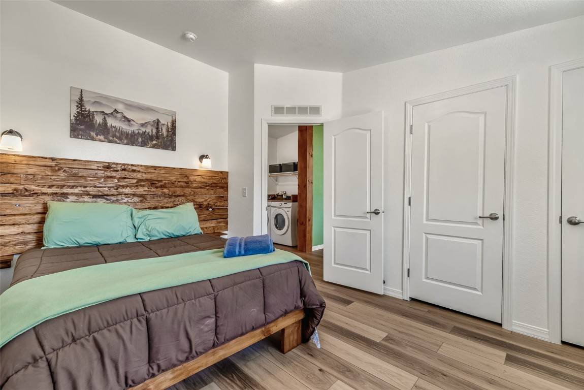 Jefferson, CO 80456,972 N Quarter Horse RD