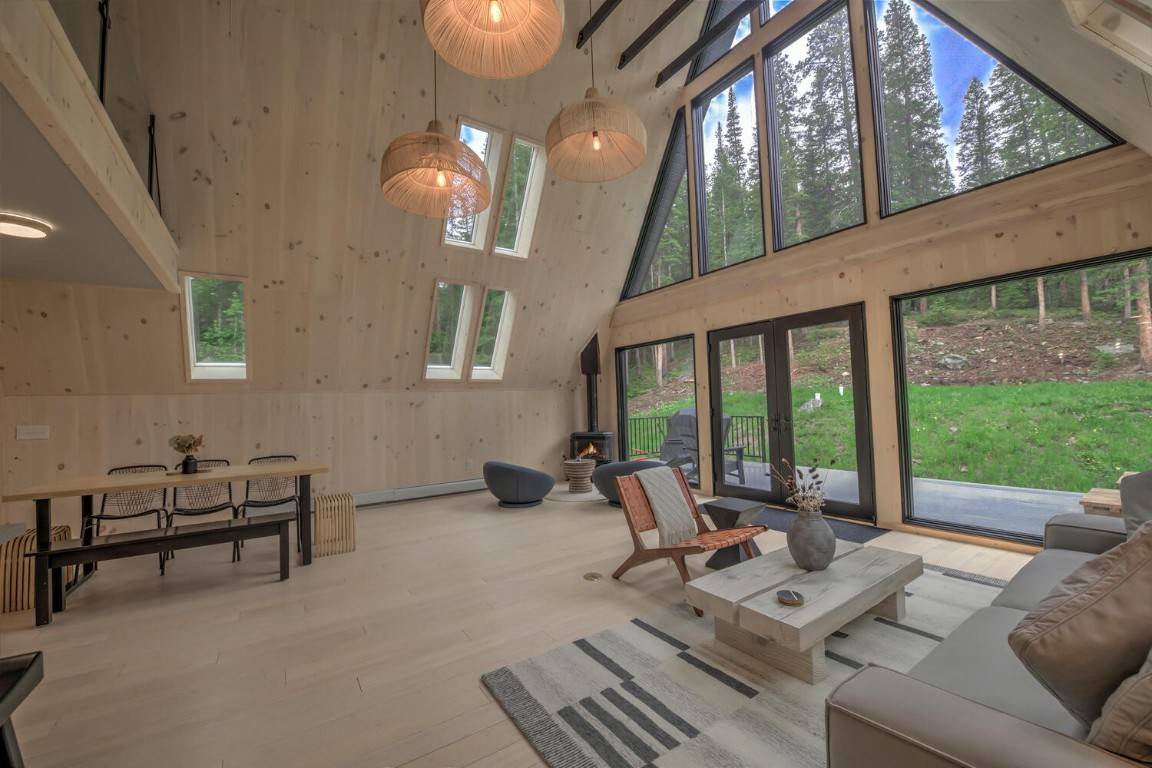 Breckenridge, CO 80424,563 CR 672