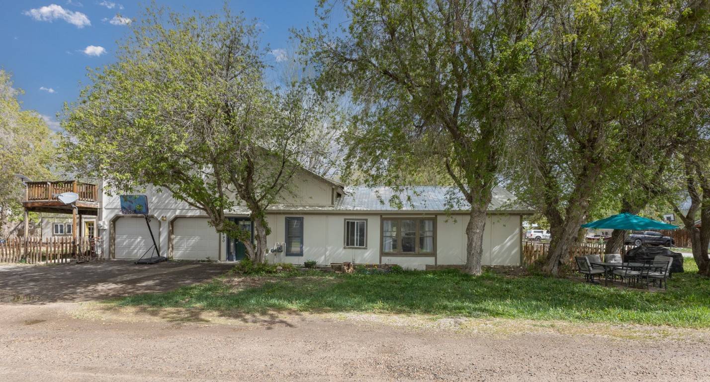 21490 2nd AVE, Milner, CO 80487