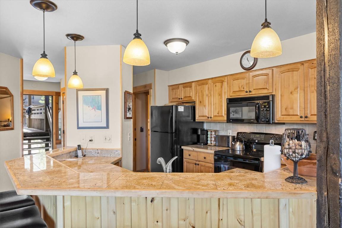 Steamboat  Springs, CO 80487,2700 Village DR #301