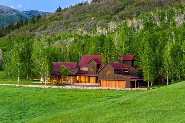 33225 Painted Pony LN, Steamboat Springs, CO 80487