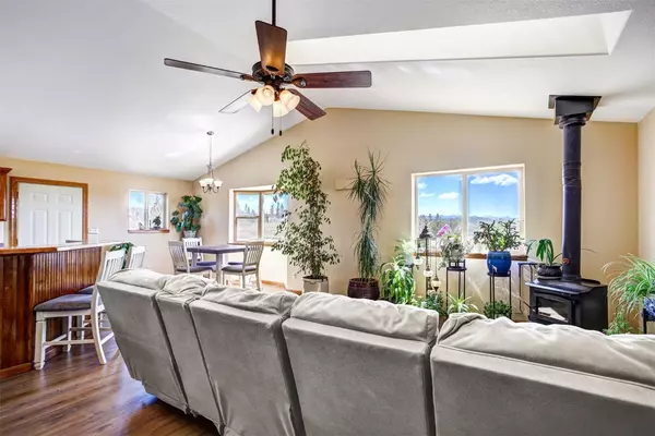 Como, CO 80456,526 Sharps WAY