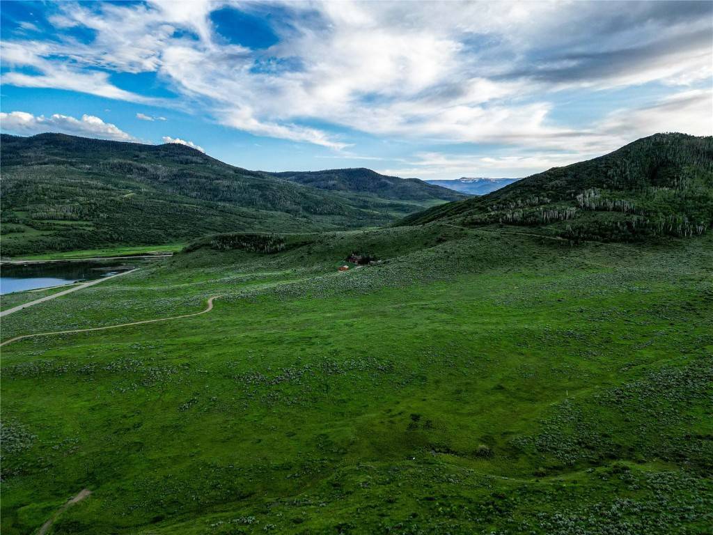 Oak  Creek, CO 80467,24625 Lakeside LN