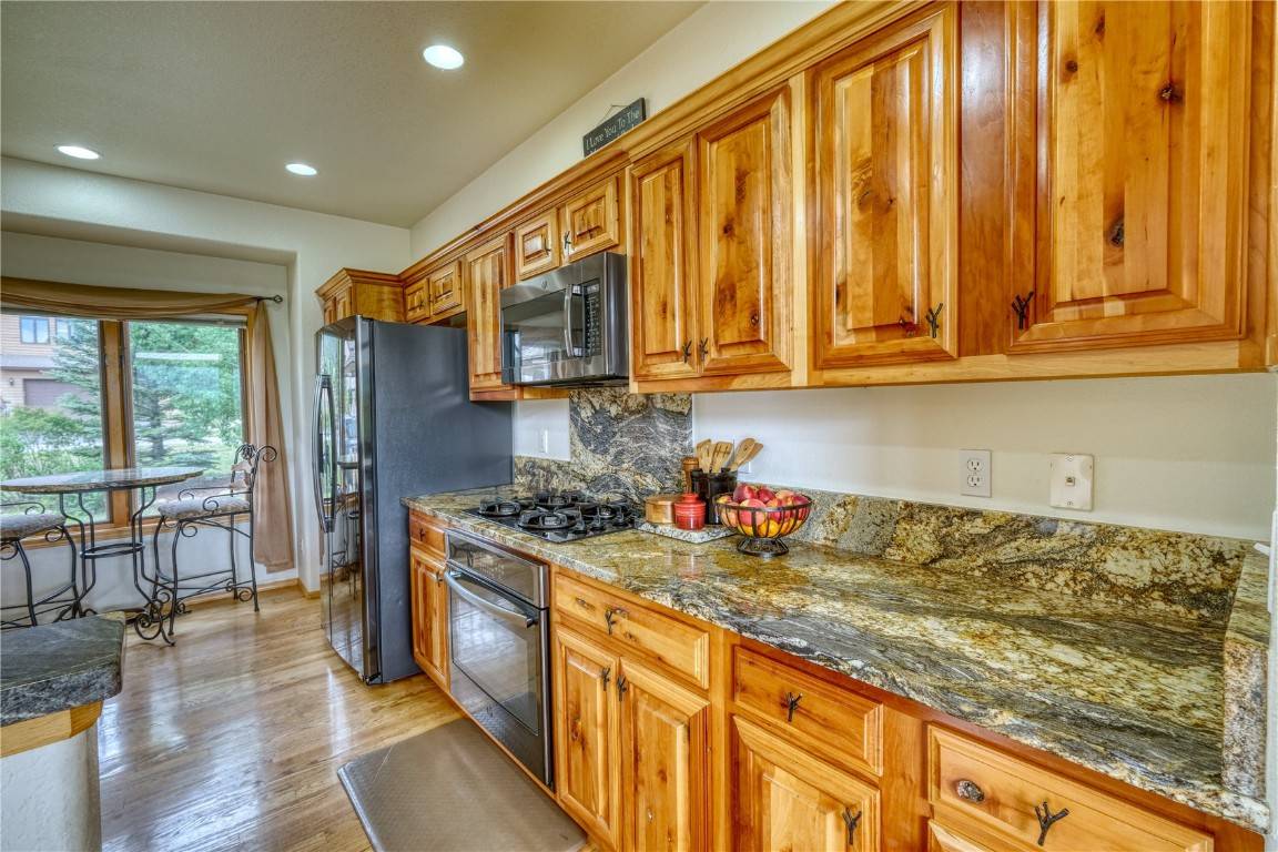 Dillon, CO 80435,70 Lone Wolf CT