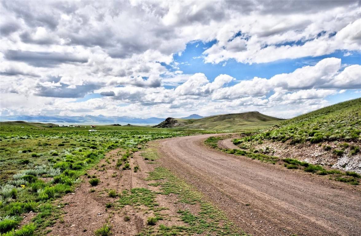 Hartsel, CO 80449,313 Watonga RD