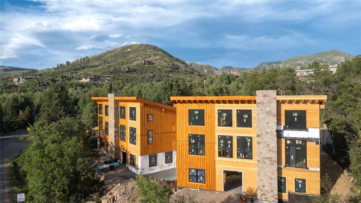 202 Sundance CT #2, Steamboat Springs, CO 80487