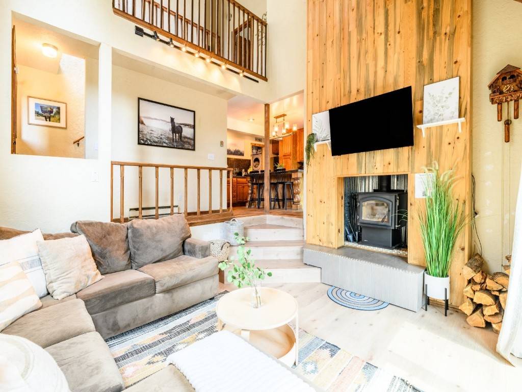 218 Golden Crown LN, Blue River, CO 80424