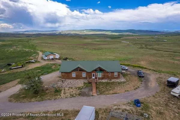 350 Glaab LN, Craig, CO 81625