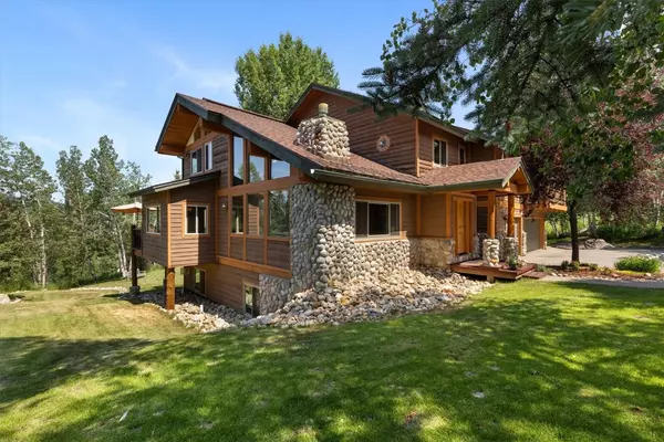 2020 Bear DR, Steamboat Springs, CO 80487