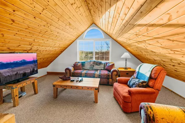 Como, CO 80432,1026 Warpath RD