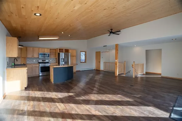 Silverthorne, CO 80498,383 W Coyote DR