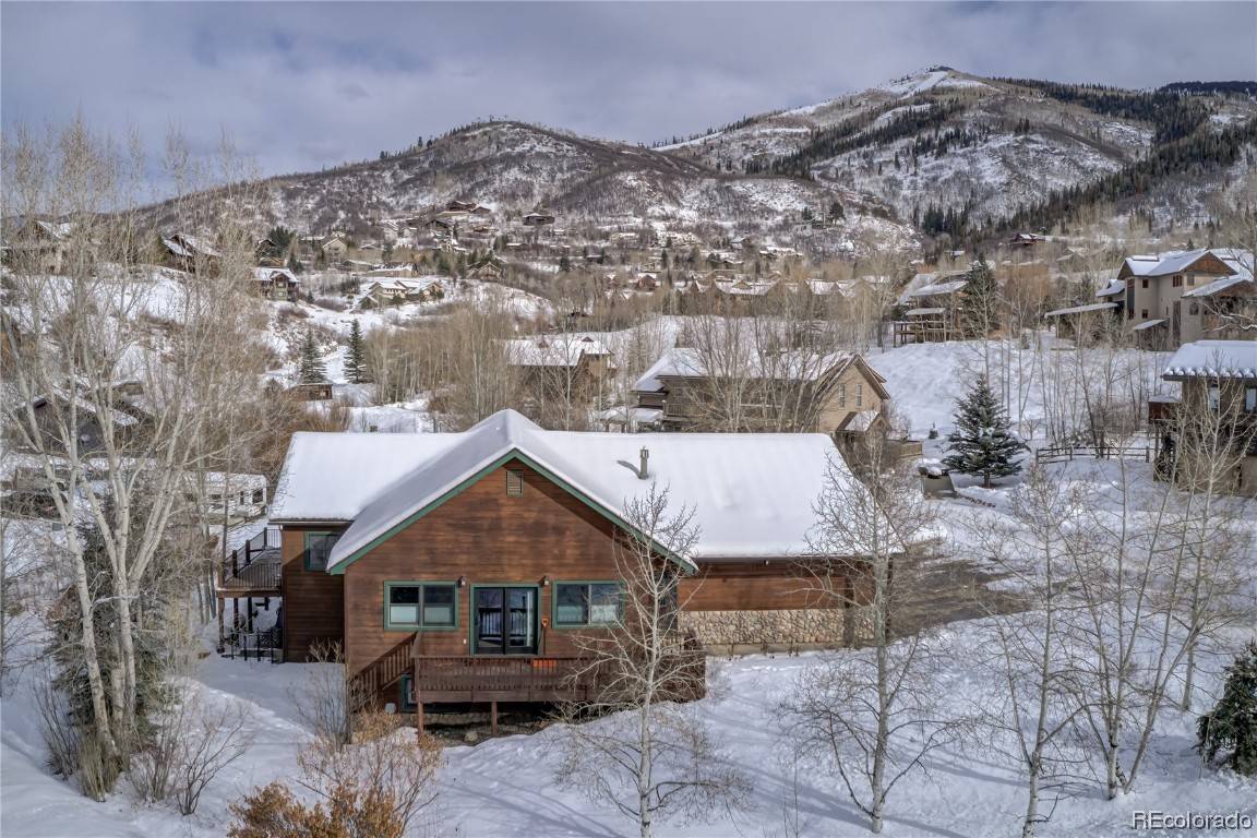 1870 Hunters DR, Steamboat  Springs, CO 80487