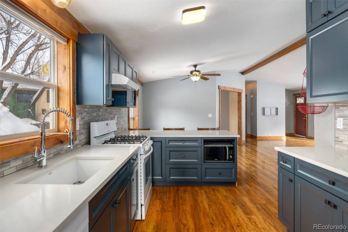 Steamboat  Springs, CO 80487,381 River RD