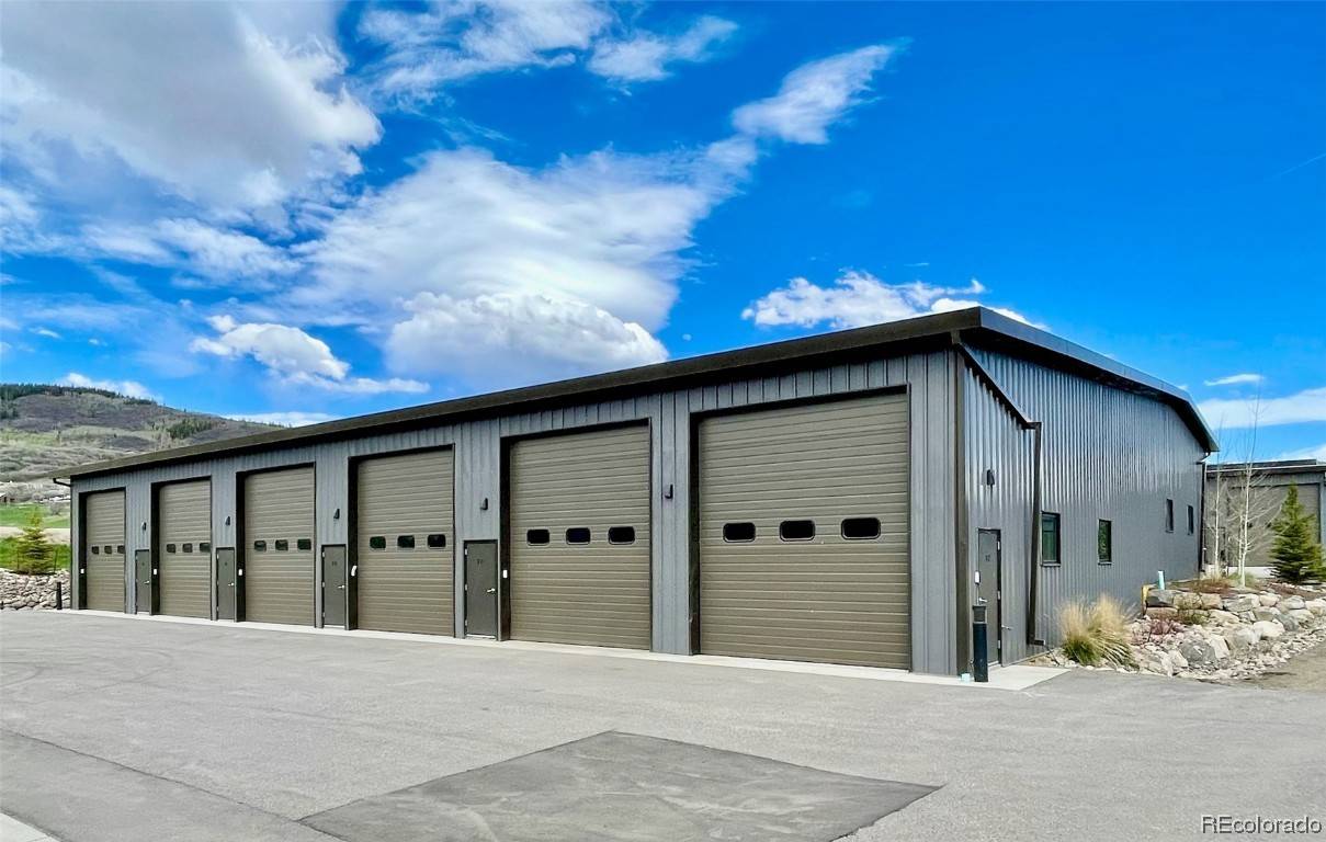 Steamboat  Springs, CO 80487,3699 Airport CIR #F-10