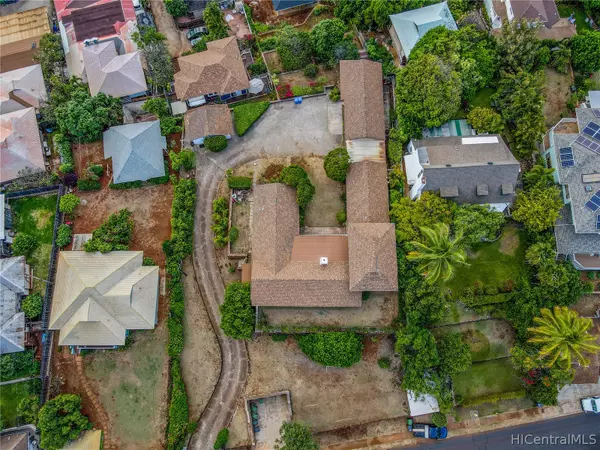 Honolulu, HI 96816,766 Ocean View DR