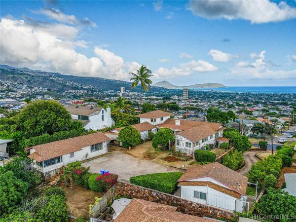 766 Ocean View DR, Honolulu, HI 96816