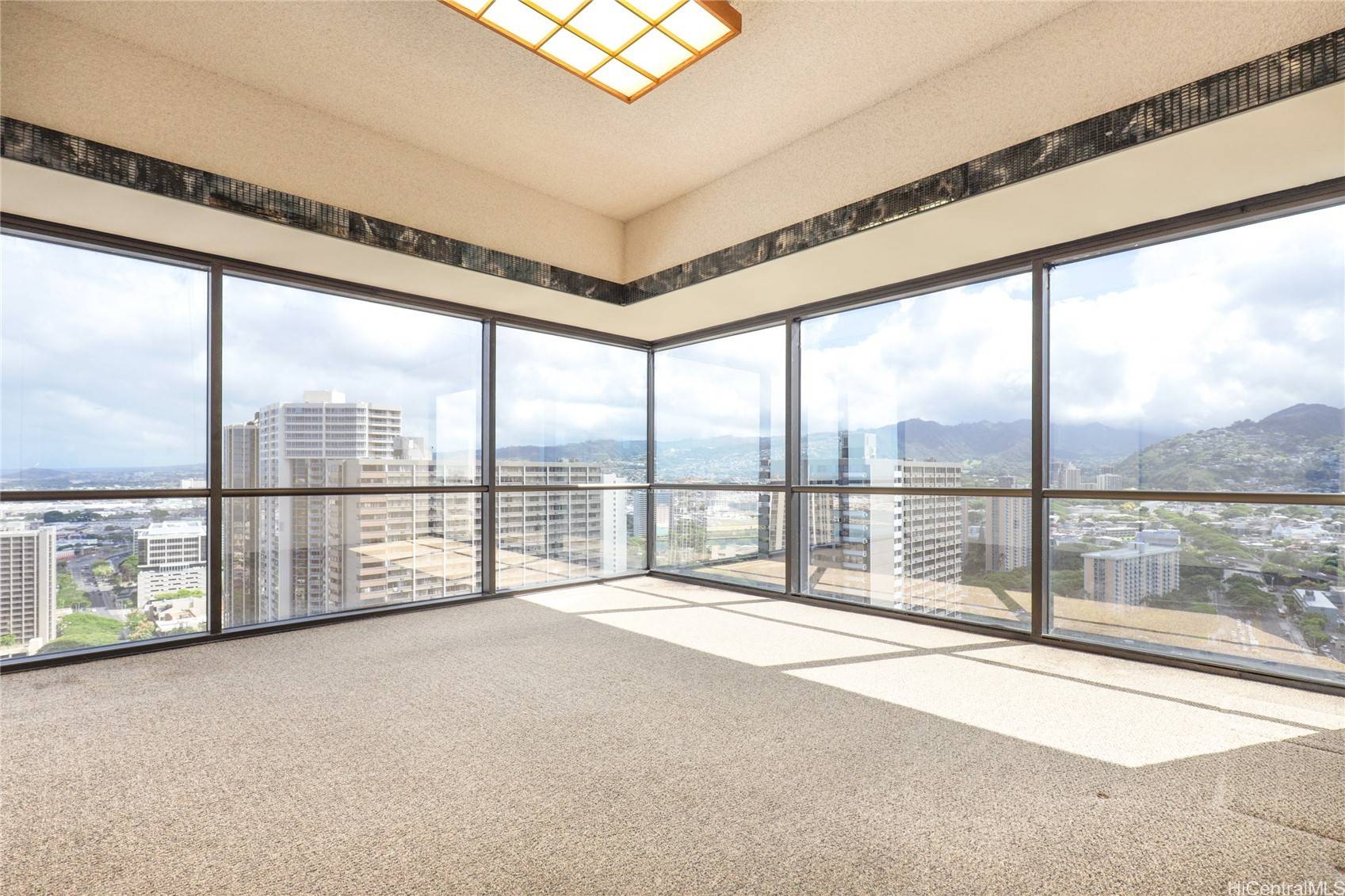 1188 Bishop ST #2908, Honolulu, HI 96813