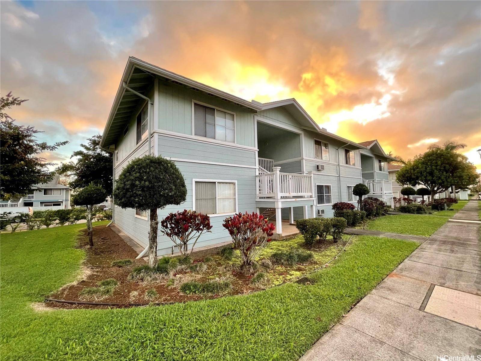 Mililani, HI 96789,95-1184 Makaikai ST #58
