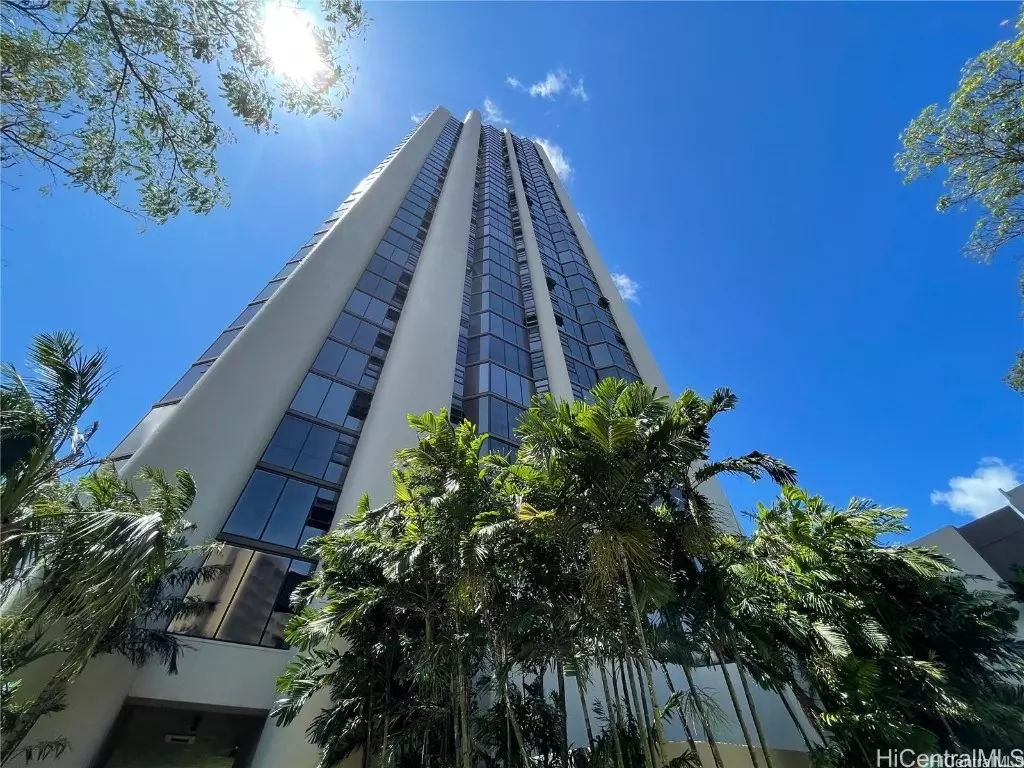 Honolulu, HI 96814,930 Kaheka ST #203