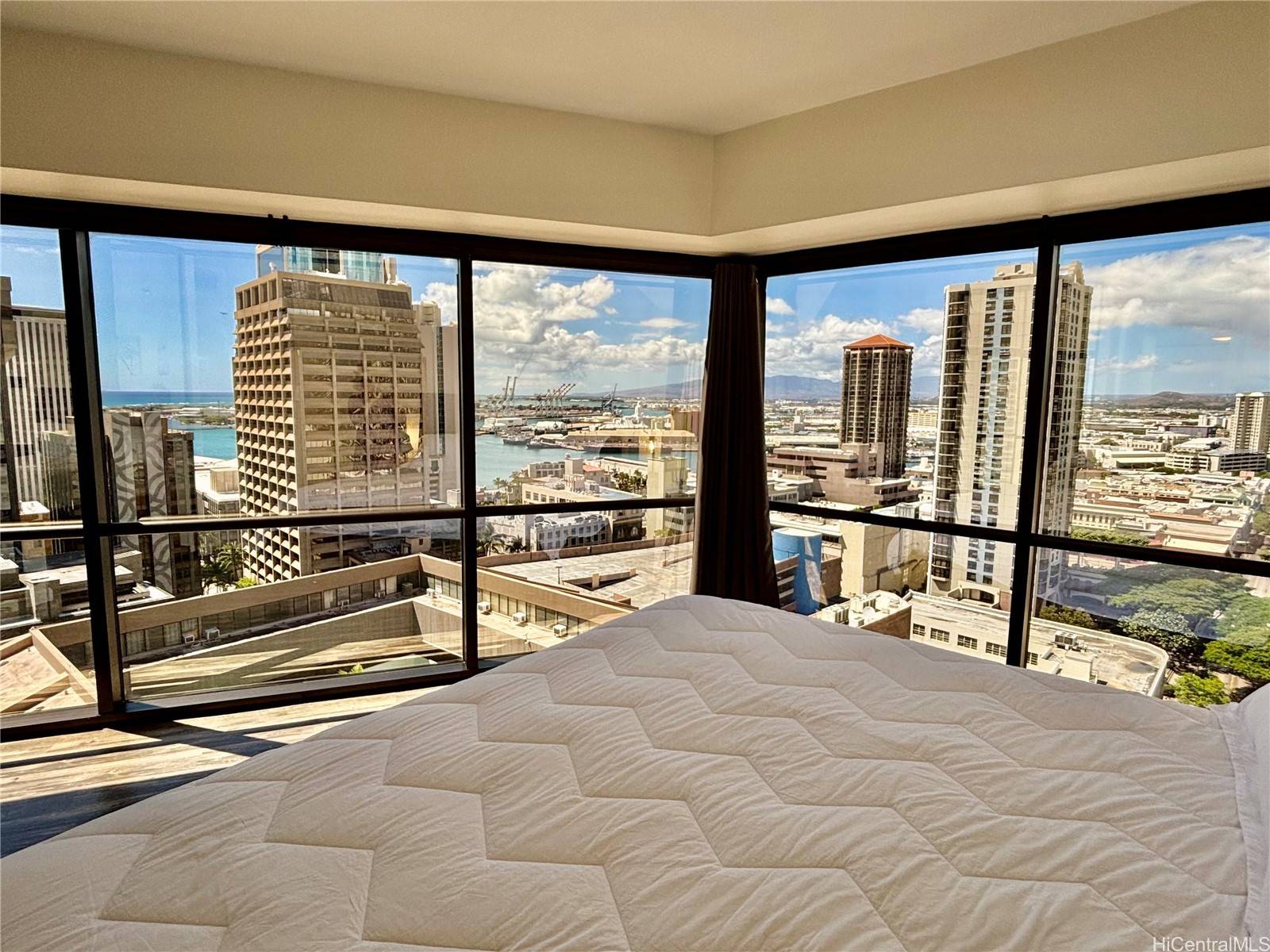 1088 Bishop ST #2003, Honolulu, HI 96813