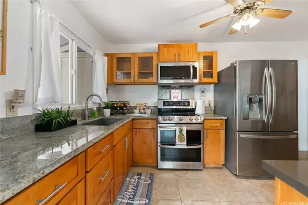 58-107 Mamao ST, Haleiwa, HI 96712