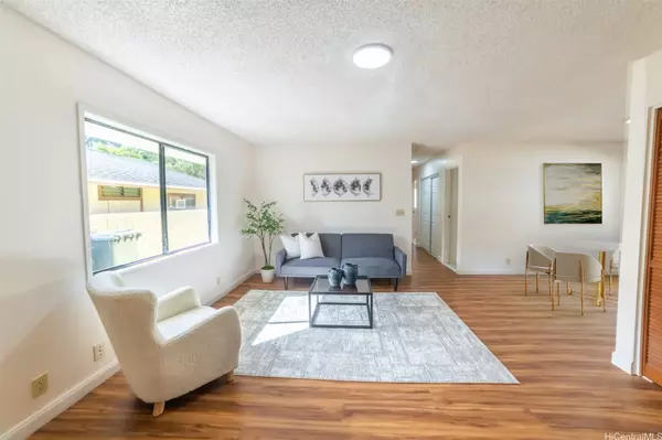 83 Iho Iho PL,  Wahiawa,  HI 96786