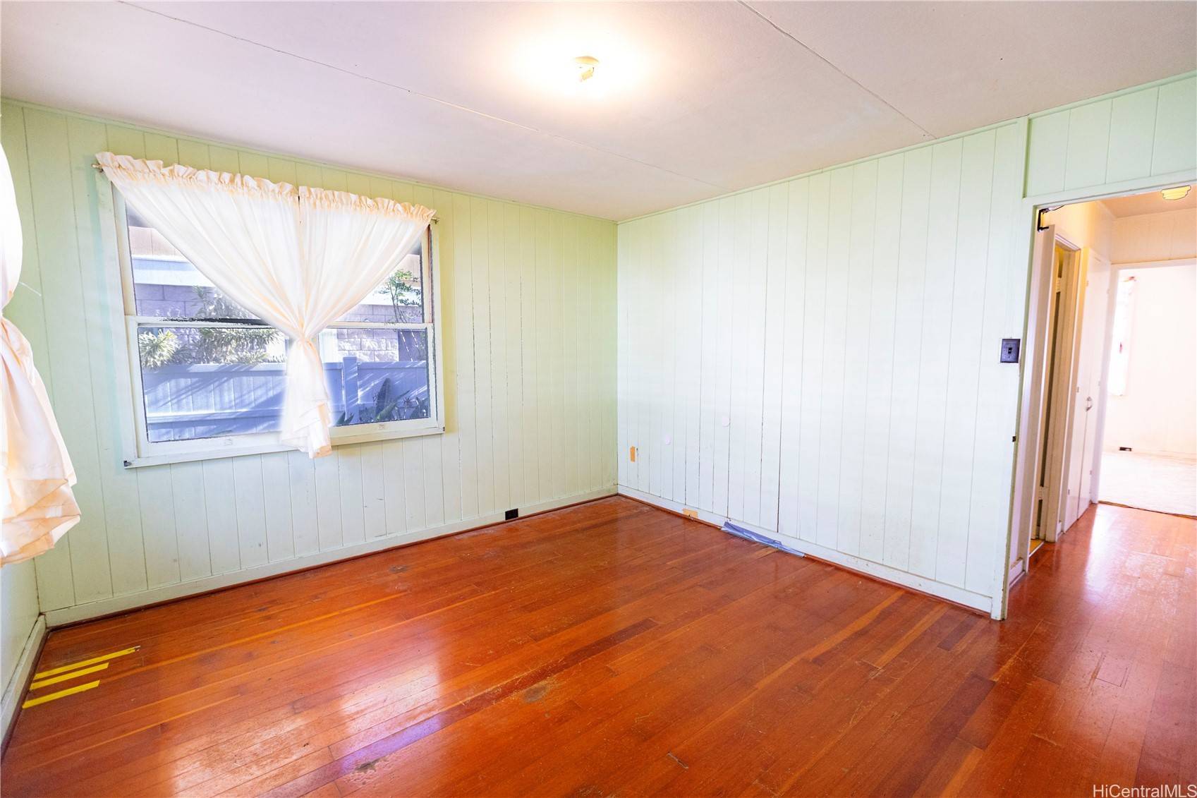 1320-A Kamehameha IV RD #A, Honolulu, HI 96819
