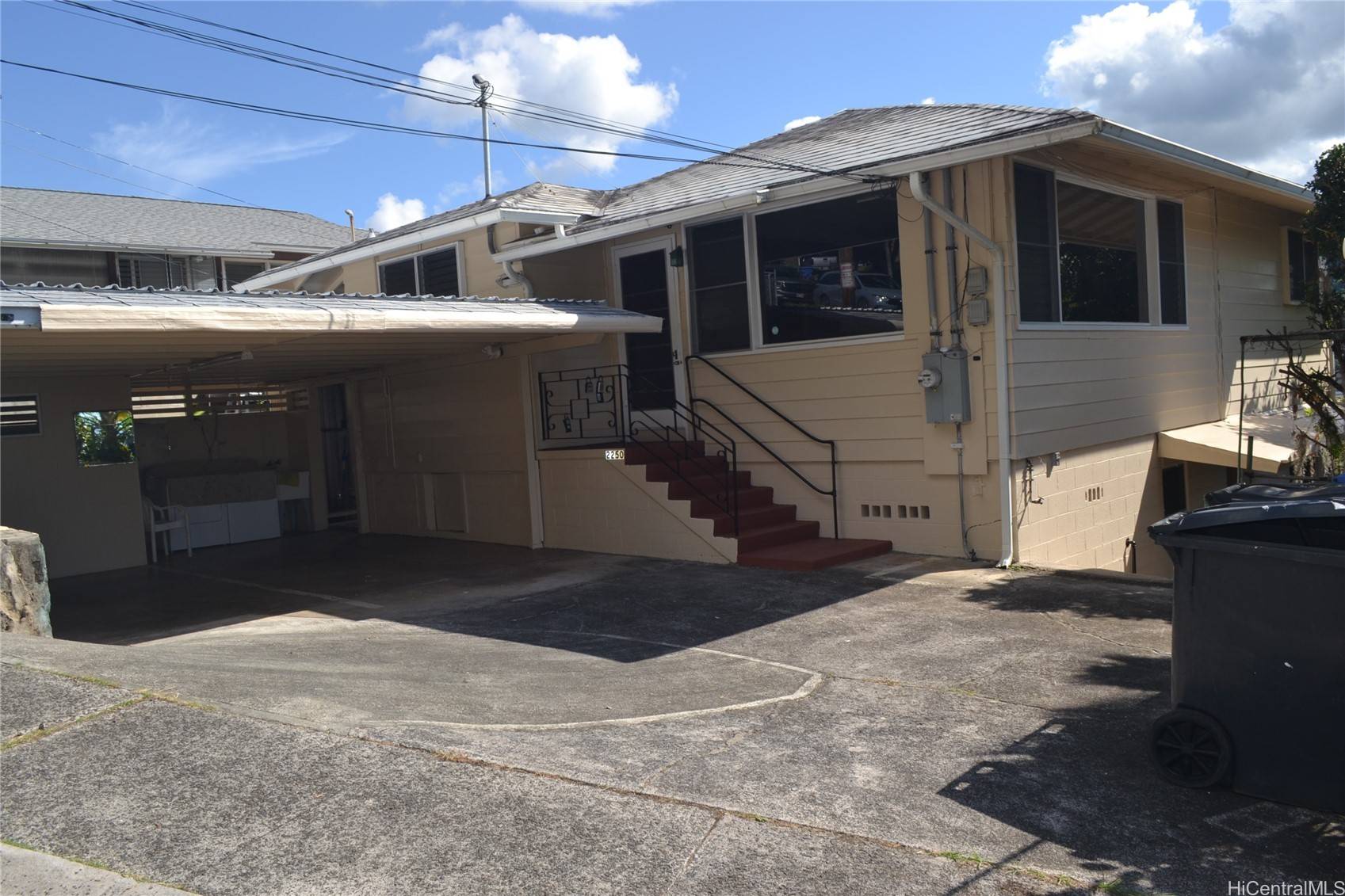 2250 Kula Kolea DR, Honolulu, HI 96819