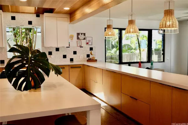 Haleiwa, HI 96712,59-471 Ke Waena RD