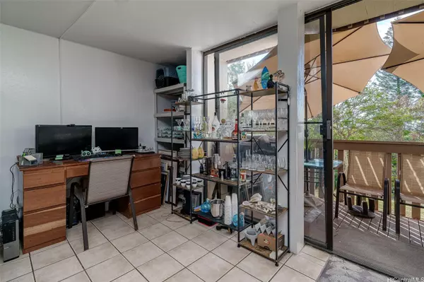 Waianae, HI 96792,84-755 Ala Mahiku ST #65A