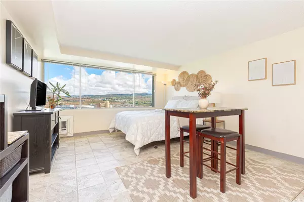 2888 Ala Ilima ST #2404, Honolulu, HI 96818