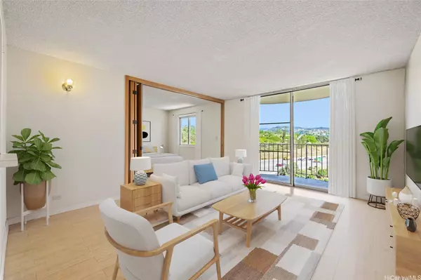 98-1038 Moanalua RD #1008, Aiea, HI 96701