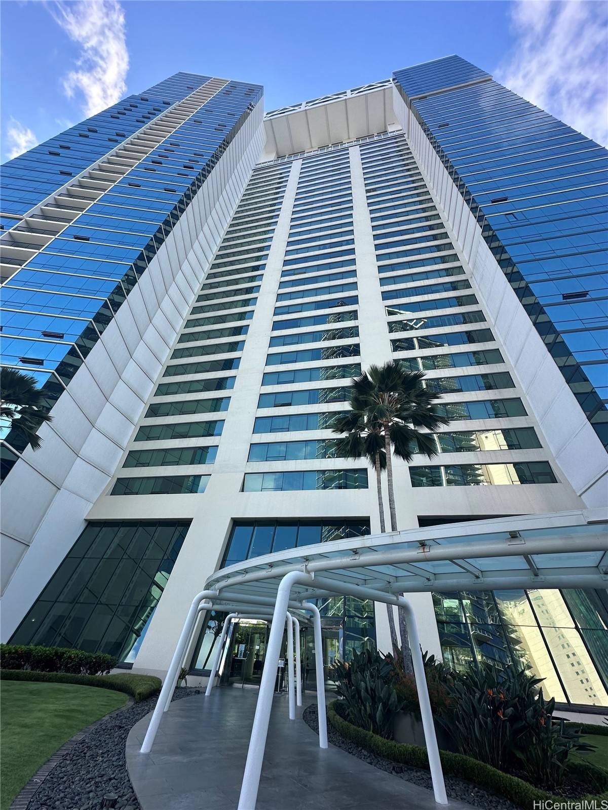 Honolulu, HI 96814,88 Piikoi ST #502