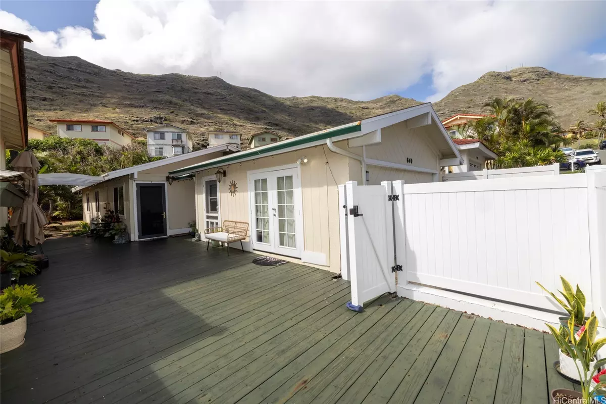 Honolulu, HI 96825,840 Papalalo PL