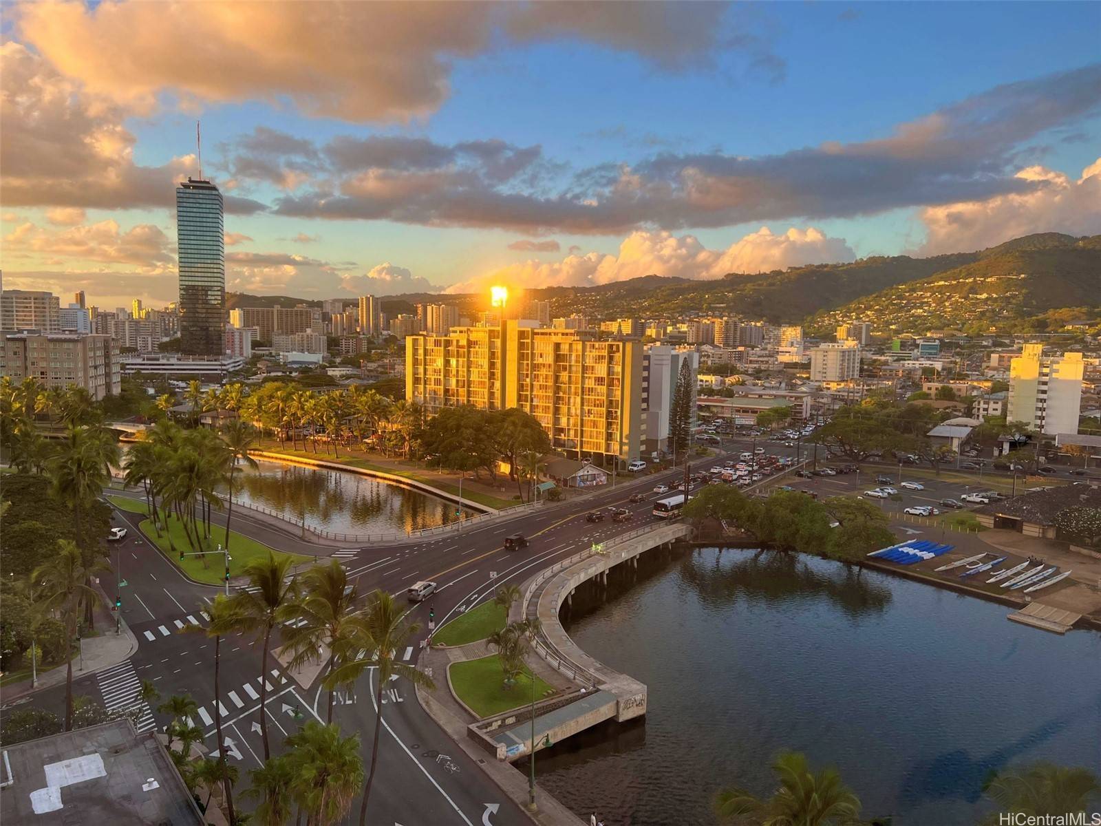 Honolulu, HI 96815,444 Niu ST #1415