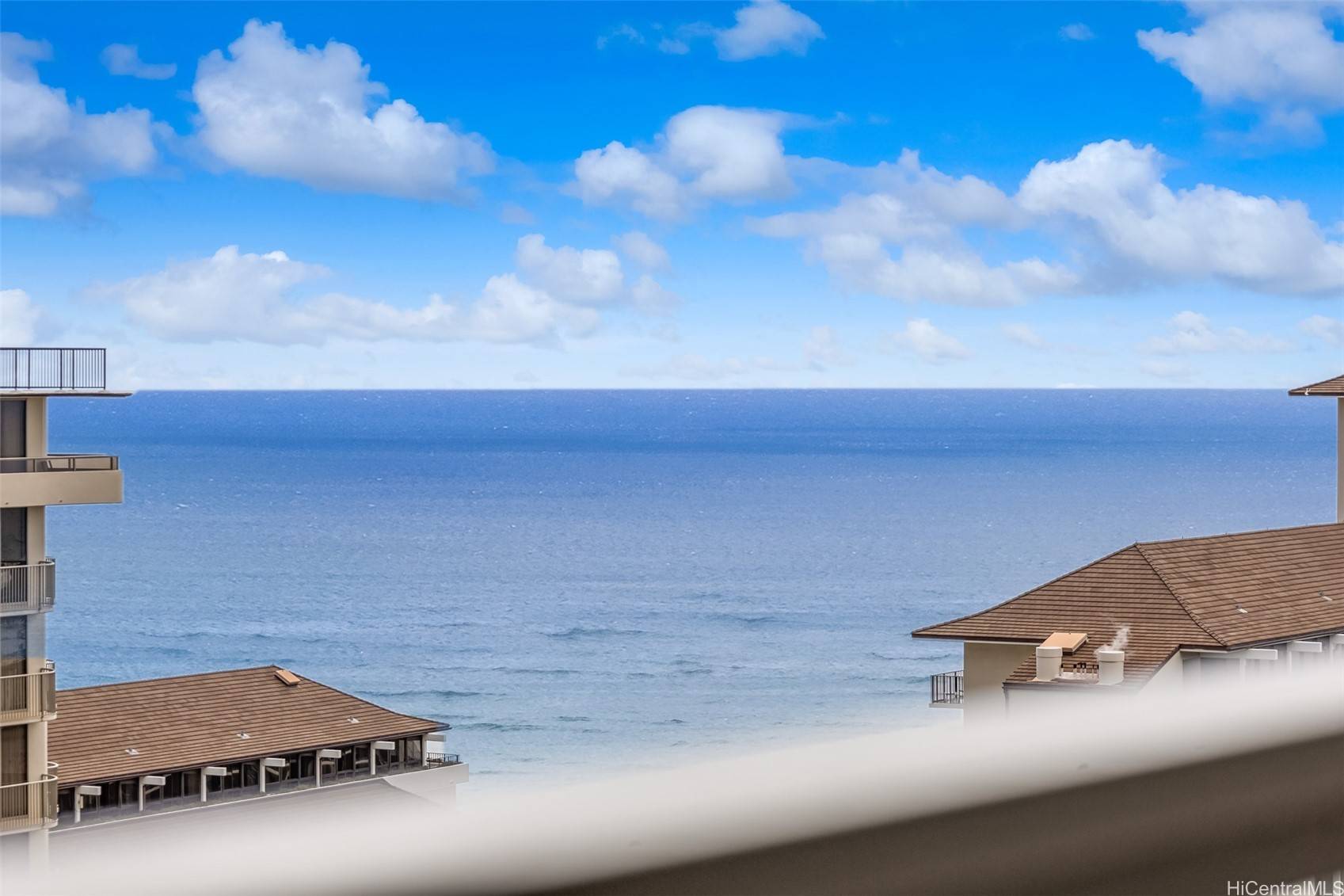 Honolulu, HI 96815,223 Saratoga RD #2106