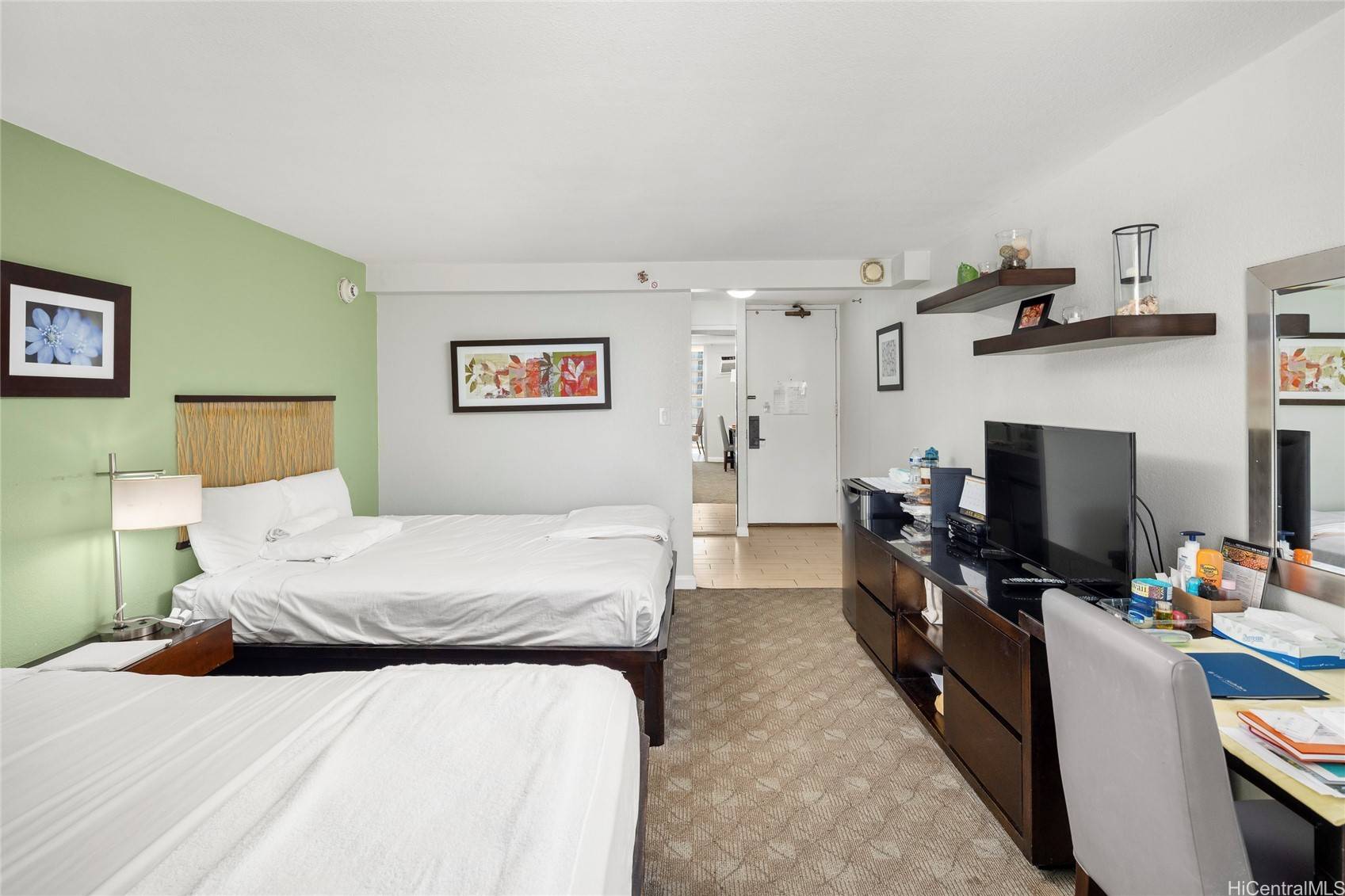 Honolulu, HI 96815,445 Seaside AVE #1905