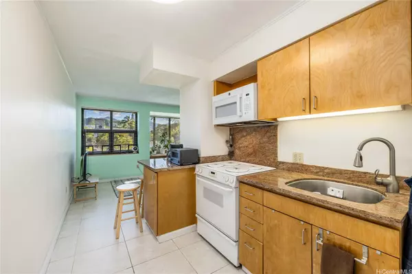 Honolulu, HI 96813,545 Queen ST #334